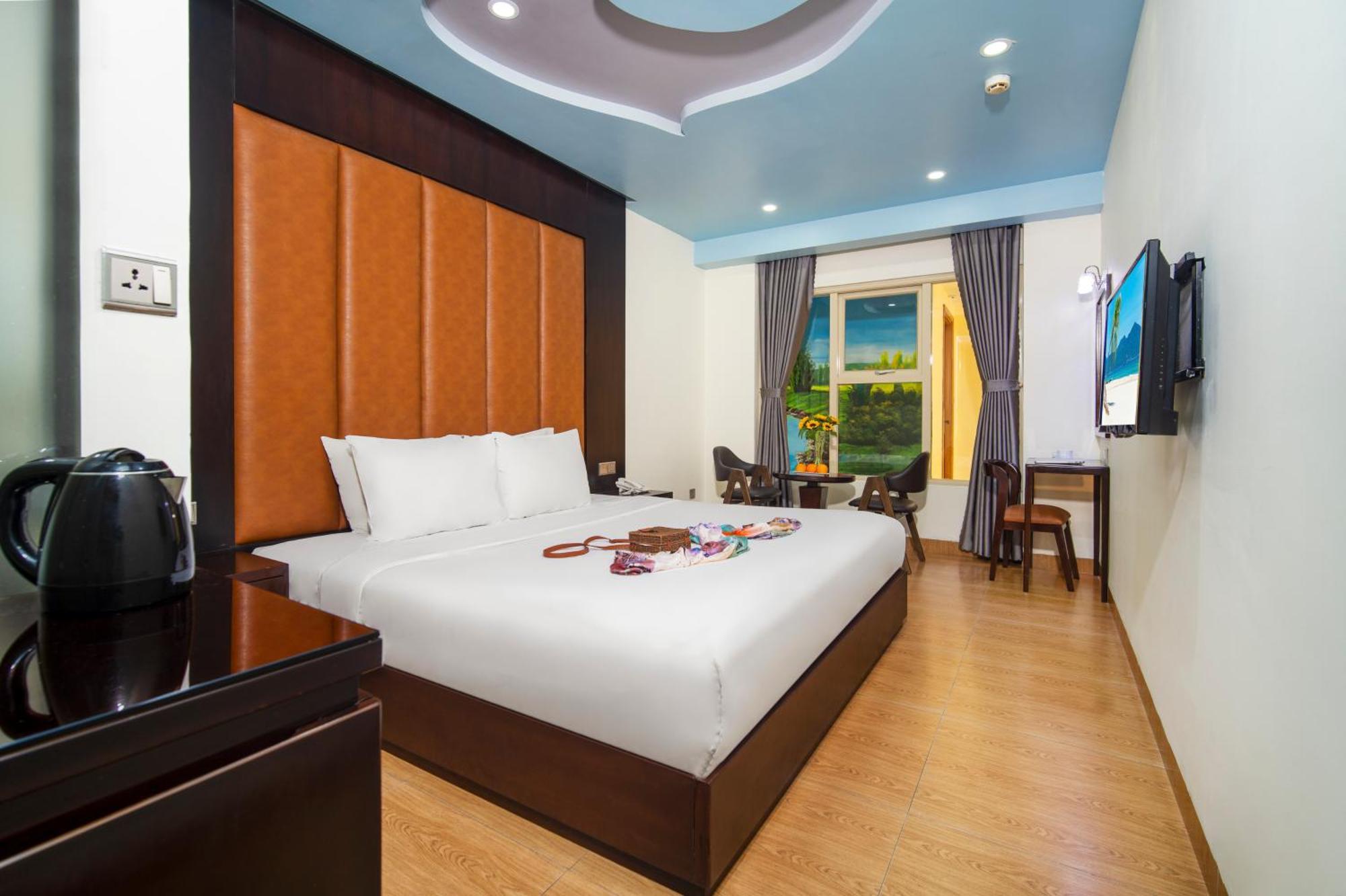 Hotel Fivitel King 4*
